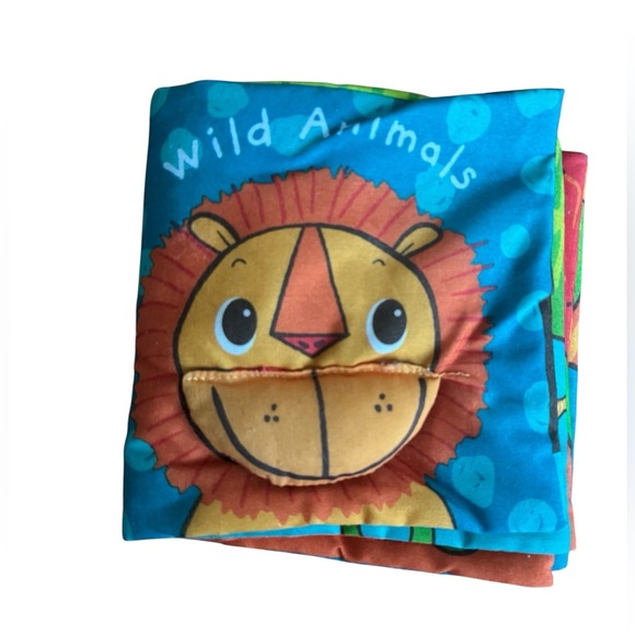 Melissa and Doug K’s Kids Wild Animals Soft Activity Book Baby Boy Girl 0+ - Picture 1 of 11